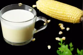 教你在家做玉米汁，一点米饭两根玉米搞定，无添加剂吃着放心视频封面