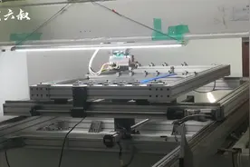 这个岗位是生产部最轻松的一个岗位，程序设好，人都不用去看视频封面