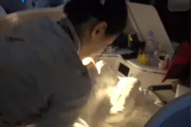 海航海口飞墨尔本航班 韩国籍空姐铺床服务好赞视频封面