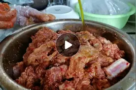 买六斤羊排制作粉蒸羊肉，比饭店好吃太多，学会了不用出去吃视频封面