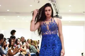 200斤的大码模特，还那么美，Templo 时装秀视频封面