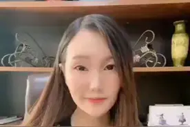 美女总监告诉你，申请信用卡应该选择哪家银行视频封面