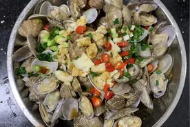 油浸花甲，12元买2斤，换个做法，5分钟搞定，简单易做，鲜味十足