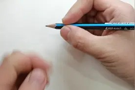 正确握笔法口诀，一寸距二指圆三指齐！视频封面