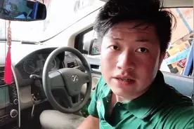 真实故障，汽车猛加油门哗啦哗啦的响，轻加油门有吹哨的声音，视频封面