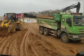 小军开渣土车，渣土车的基本操作，还望老司机多指点