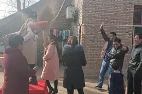 全家人一起拍抖音视频封面