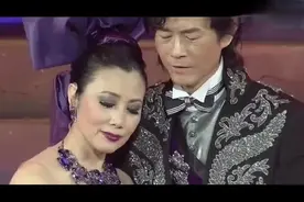 粤曲对唱经典《香夭》，郑少秋汪明荃现场版，浓浓韵味值得珍藏视频封面