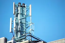 小区居民阻挠基站建设事件频发，基站辐射真的会影响身体健康？视频封面