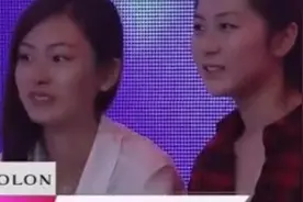 媳妇儿让小伙把手伸进火锅里表示爱不爱他。逗得台下观众视频封面