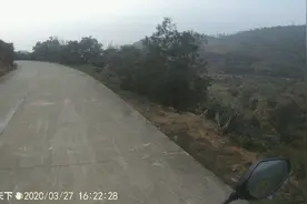 骑行福清市南岭镇盘山公路下山路段，下山直接熄火滑行不用加油门视频封面