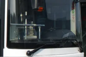 南京金龙混动客车视频封面