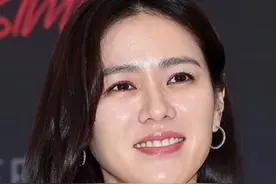 孙艺珍面相旺夫益子，楚楚动人。额头圆润发际线有很多绒毛，聪明视频封面