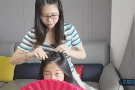 村姑秒变仙女，古代公主发型一学就会~戳进来看看视频封面