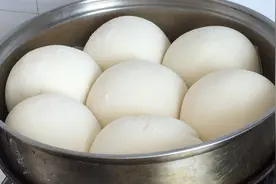 馒头柔软有嚼劲，揉面方法很关键，掌握2点，不滴水不裂纹还好吃