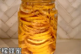 每天早上空腹一杯柠檬蜂蜜水，美白祛斑排毒补充维C, 好处太多了视频封面
