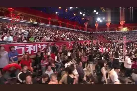 宋小宝，赵海燕，王小利，唐鉴军小品《还珠格格Y转》，爆笑全场视频封面