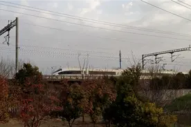 宁启线泰州出站 G882泰州—北京南 CRH380B-3580担当视频封面