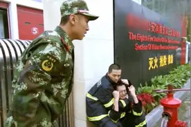 消防员回来狂吐不止，炊事员直接把红烧肉改为酸菜白肉，太聪明了视频封面