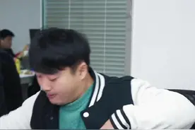 登录过微信的电脑千万要注意！一不小心就暴露了你的聊天内容，一定要及时清理干净！#办公技巧 #电脑知识 #微信聊天记录 