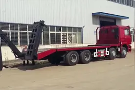 陕汽德龙前四后八低平板运输车操作视频