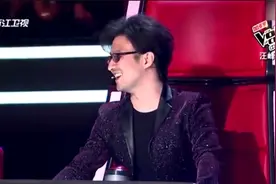好声音：陈乐基翻唱《光辉岁月》，唱的那么好，咋被淘汰了？视频封面