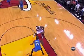 【詹姆斯总决赛回顾】回顾2012年总决赛詹姆斯生涯首冠！视频封面