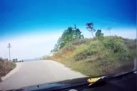 驾车时做到这六点，你才能彻底规避坡顶风险视频封面