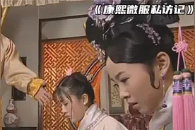 小桃红被妃子欺负了，皇上听说直奔现场为她报仇。视频封面