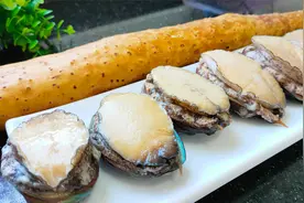 6个鲍鱼加1根山药，天冷了，常给家人这样做来吃，营养丰富又美味