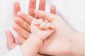 早产儿奶粉吃多久最合适？原来和宝宝体重有关视频封面