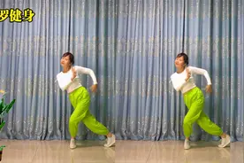 男女对唱《相思夜难眠》一曲思念情歌听得心儿醉，简单舞步也美美