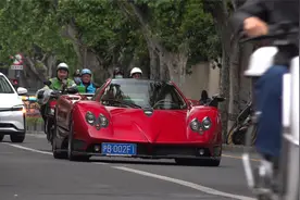 Pagani Zonda F 原声！全球限量25台今天出街上海街头真的太帅了