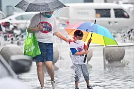 带伞！北京今天有雷阵雨，局地还有大风、冰雹，最高气温34℃视频封面