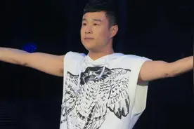 小沈阳感谢黄渤再造之恩，沈春阳说出消失原因，网友表示心疼视频封面