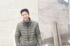 开粮食收购站到底有多挣钱？老板告诉你真实收入，听完你相信吗视频封面