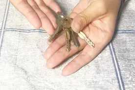家里的钥匙生锈了，教你三个小方法，轻松去除锈迹