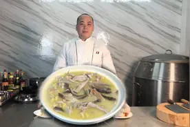 厨师长教做一道冬日养身菜-猪肚鸡，汤色诱人，浓香暖身，收藏了视频封面