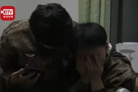 准新娘剪掉长发奔赴抗疫一线 洁白婚纱变成白色防护服令人泪目视频封面