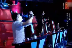 好声音：音乐疯子张玮激情演唱《High歌》炸翻全场，太上头了！视频封面