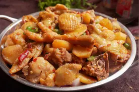 难怪饭店的干锅鸡那么好吃，做法和诀窍都告诉你，原来这么简单