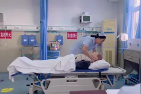 全员护理人员    单人徒手心肺复苏操作考试        禹州钧都医院视频封面