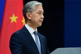 因手机一张照片，美国遣返3名中国留学生？汪文斌火力全开，燃爆视频封面