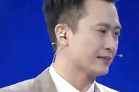 央视主持杨帆家庭背景曝光，了解了之后，网友：难怪这么优秀