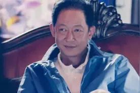 金鹰奖颁奖典礼，女记者怒吼王志文：你再狂，我们就揭穿你！视频封面