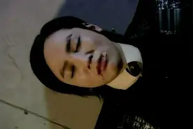 朴信惠喝醉酒想吐，竟吐到了张根硕嘴里，张根硕当场晕倒视频封面