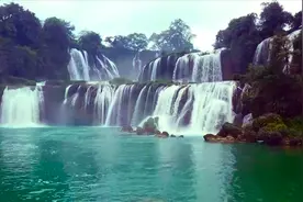 河南小夫妻穷游中国，航拍亚洲第一大跨国瀑布——德天瀑布