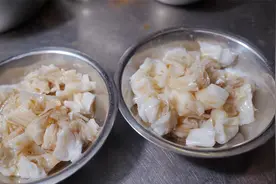 玉林米粉店爆款“凉拌粉”做法，秘制“凉拌汁”大公开，简单易学视频封面