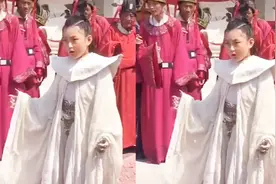 9岁小演员演反派，导演手把手指导，演技表情不输科班演员！