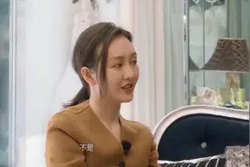 王鸥谈原生家庭，因爸爸不相信自己能永远爱情，妈妈也更喜欢妹妹视频封面